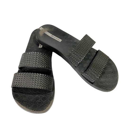 Ipanema Black Slip On Slide Casual Boho Summer Vacation Sandals Size 8 - Picture 1 of 5